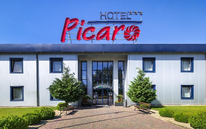 Hotel Picaro Stok Łagów エクステリア 写真